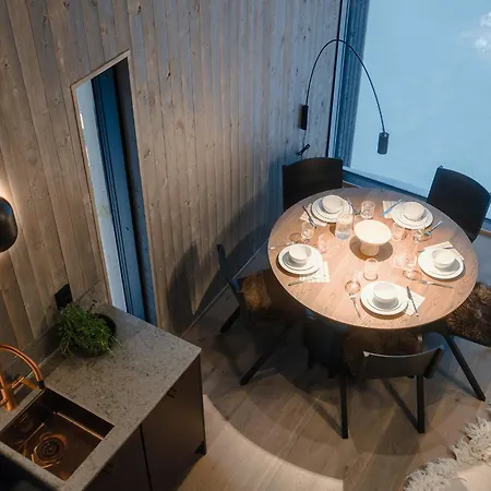 North Halo By 16c Hilla *